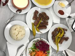 -Tarihi Sultanahmet Köftecisi Selim Usta