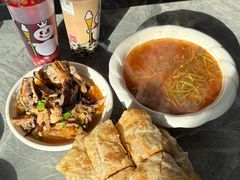 -知一馨香熏肉大饼(抚顺石化大学店)