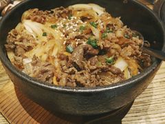牛肉石锅拌饭-御牛道日式烤肉料理(杭州万象城店)