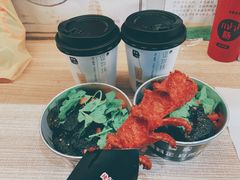 豆浆-自黑豆夫·臭豆腐夹馍(四海唐人街店)