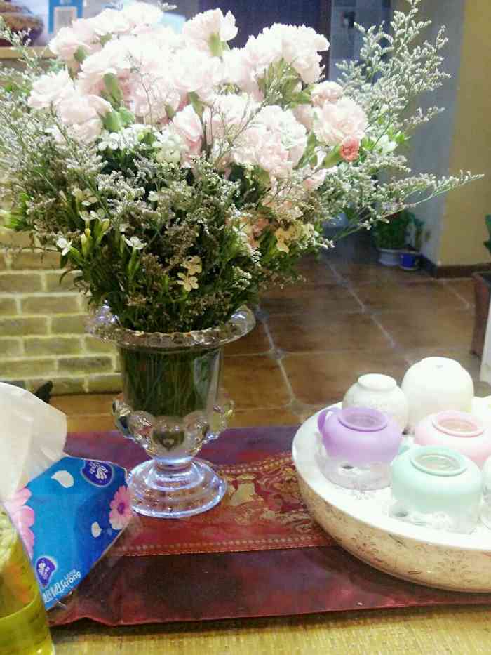 诺雅俪美容生活馆-"新开业的,环境很好,价格也相对合理,美容.