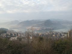 -三峡梯城