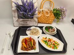 -爱月宝月嫂·育儿嫂(哈尔滨总店)