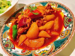 新疆大盘鸡-燕兰楼·清真西北融合菜(亚运村店)