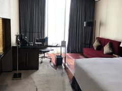 -广州天河希尔顿酒店