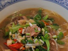 蒜爆牛肉汤粉-赣南粉局·江西小炒·锅气炒粉(巴黎春天店)