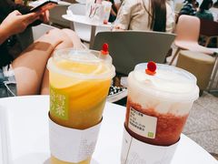-奈雪的茶(湖滨银泰in77C区PRO店)
