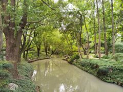 -汇龙潭