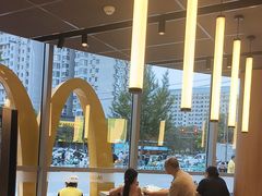 -麦当劳(北苑秋实路店)