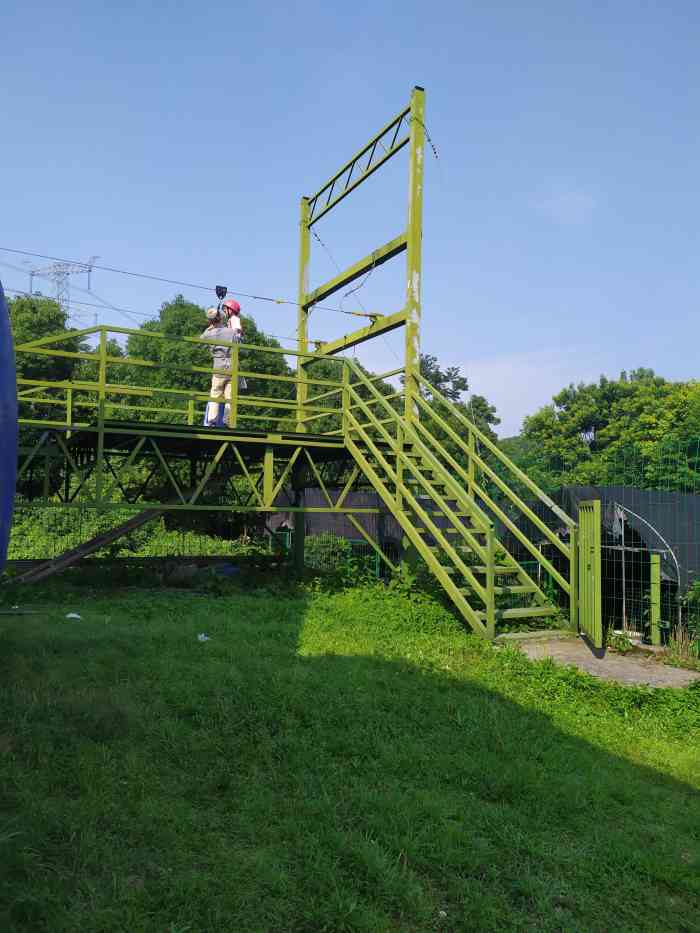 由由嘉园-"烧烤新打卡地由由嘉园,交通很好的吧,自驾.