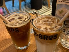 -Moka Bros 摩卡站(西单大悦城店)