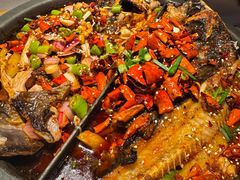 -鸣记脆皮烤鱼·海鲜烤鱼(三八广场店)