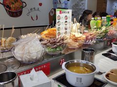 -百品聚旋转火锅(万德庄店)