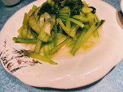 -张氏宽窄巷成都菜(澳德乐店)