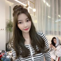 -AYO SALON