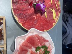 -生活如沸·顺德水牛奶火锅(人民广场店)