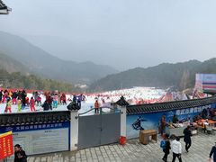 -大别山南武当滑雪场