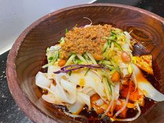 招牌肉酱凉皮-西北杂粮筐手工面凉皮(来福士店)