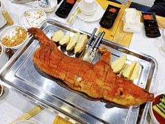 烤乳猪-浮何烤铺(桐梓林店)