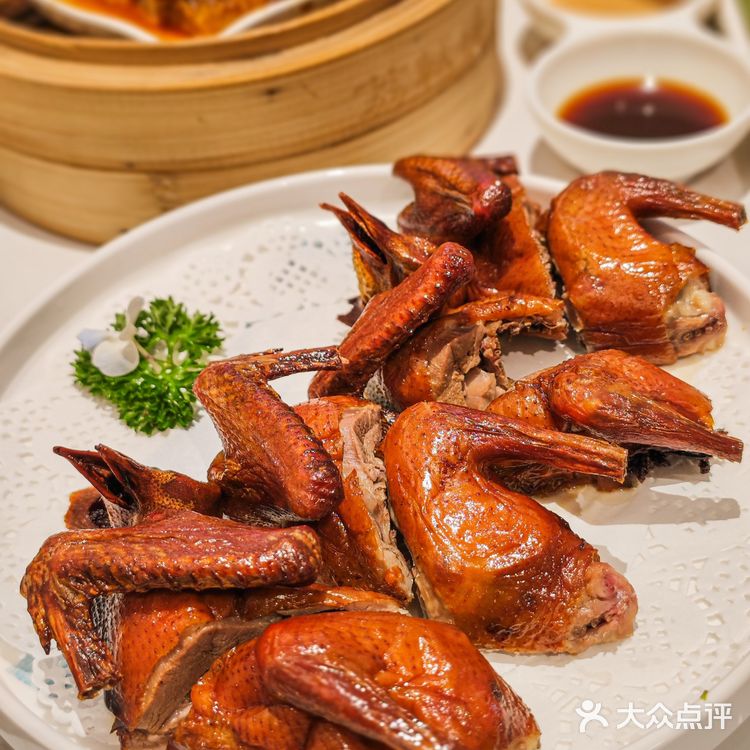 静安寺白领中午排队都吃不上的老广味道🥢