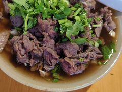 -大众跷脚牛肉馆·非遗传承单位(峨眉山店)