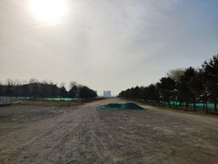 -汉长安城未央宫国家考古遗址公园