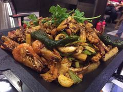 -炭舍干锅·烤鱼(扬名广场店)