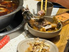 -肖肖酸萝卜鱼火锅(总店)