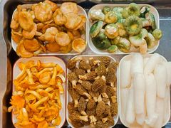 -七采菌园·野生菌石锅鱼(环城北路店)
