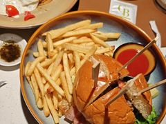 -俏贝拉(裕后街店)