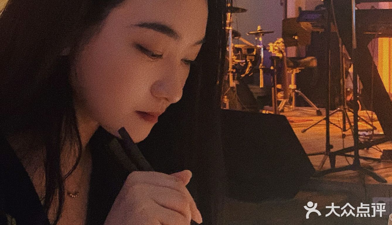 不二酒馆适合闺蜜👭朋友一起聚会娱乐的不二之选[调皮]