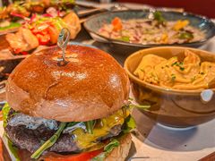 -阿妮叶李(光谷世界城店)