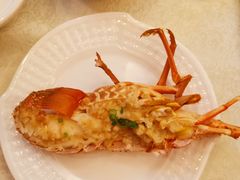 -东豪园林海鲜酒家(南港路辅路店)