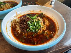 -何必是家面馆 HB noodles&coffee