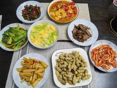 -爱的果实月嫂育婴师(世纪东方店)