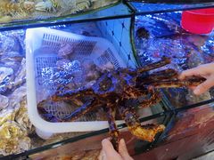 -日照大牌檔•小船海鲜(万平口店)
