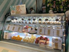 面包甜点陈列柜-薇薇安千层蛋糕(望海店)