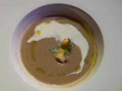 黑松露牛肝菌菇汤-MOJO•湖景音乐餐厅•Bar(湖滨店)