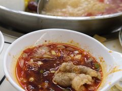 -周良天山牛杂城(天山路总店)