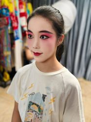 -胭脂猫京剧摄影