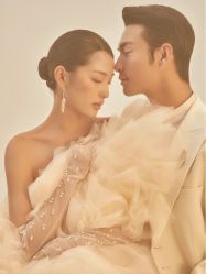 点击看大图 -至臻微拉婚纱摄影