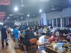 大堂-皖北巫氏三胖地锅鸡(长淮总店)