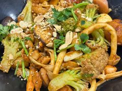 -醉人椒麻辣香锅(王府井喜悦店)