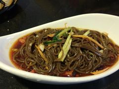 酸辣蕨根粉-鸣记脆皮烤鱼·海鲜烤鱼(三八广场店)