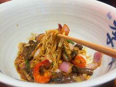 -李犟大爆鳝面·手工蟹黄包(湖滨西湖店)