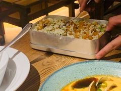 -蜜桃餐厅·伴山(湖滨商业街店)