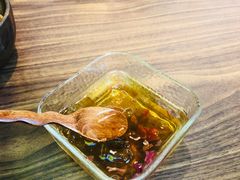 -良米山·云南野生菌过桥米线(上海首店)
