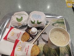 -麦当劳(北京大兴机场二层国内到达(安检外)店)