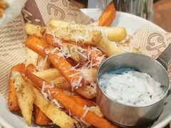 -芭莉与彩虹西餐厅(成都合生汇店)