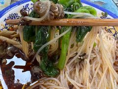 -喻味豌杂牛筋面(融创滨江壹号观麓台店)